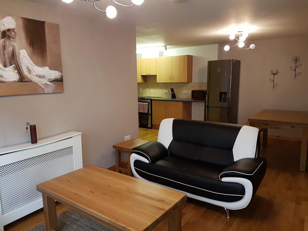 Lascala City Apartment Inverness Esterno foto